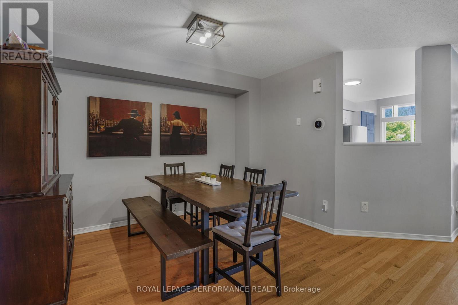 172 COLLISTON CRESCENT - 5