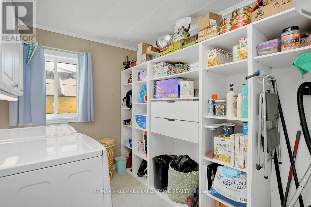 3535 ST JOSEPH BOULEVARD - 19