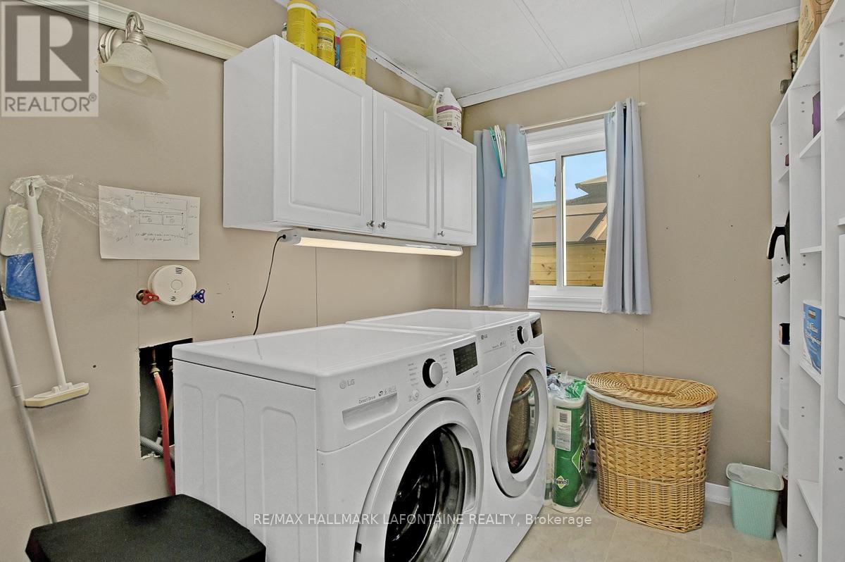 3535 ST JOSEPH BOULEVARD - 20