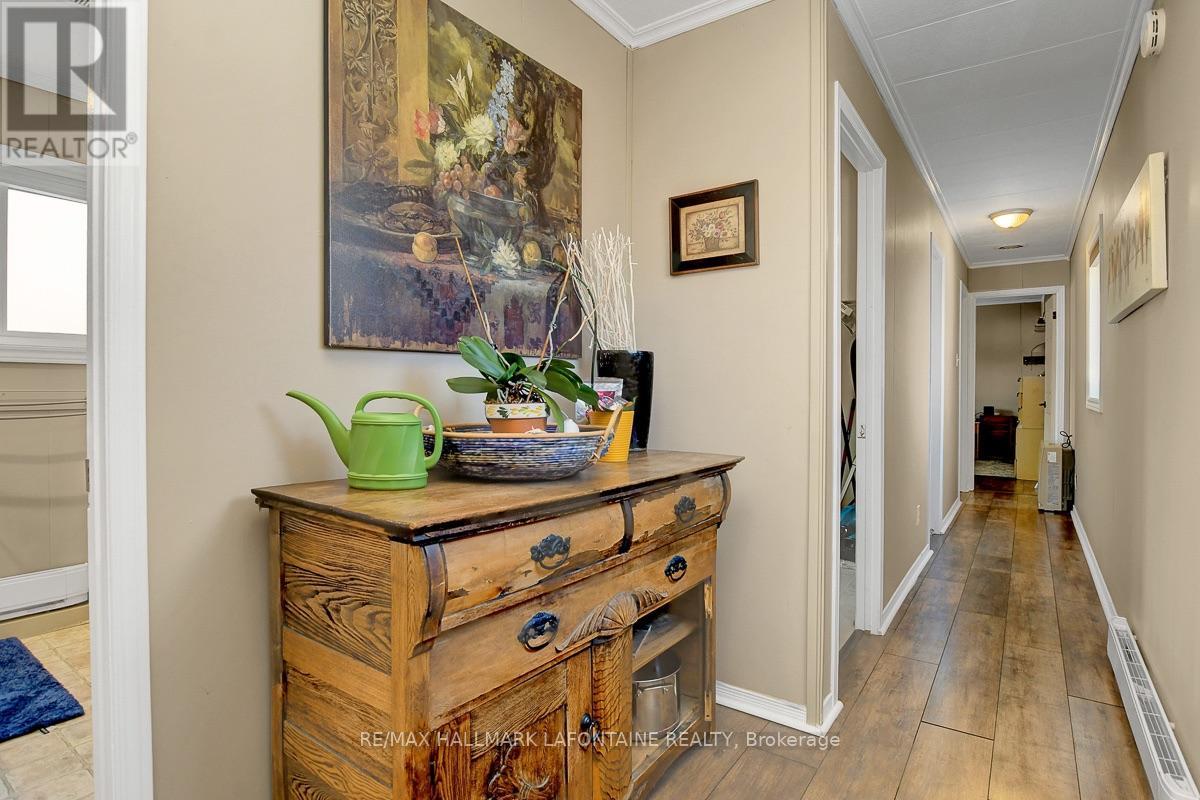 3535 ST JOSEPH BOULEVARD - 24