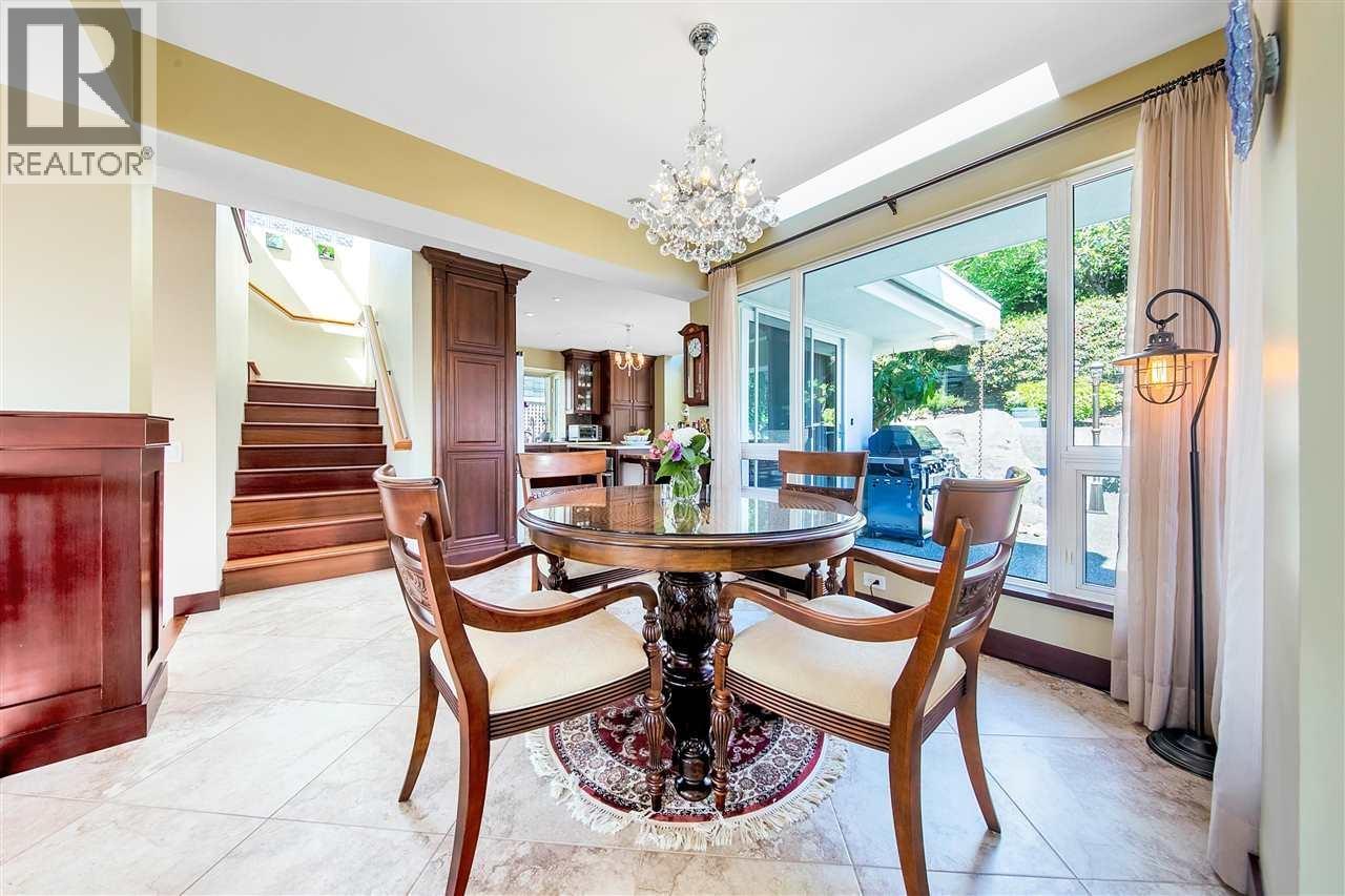 2273 MATHERS AVENUE, West Vancouver