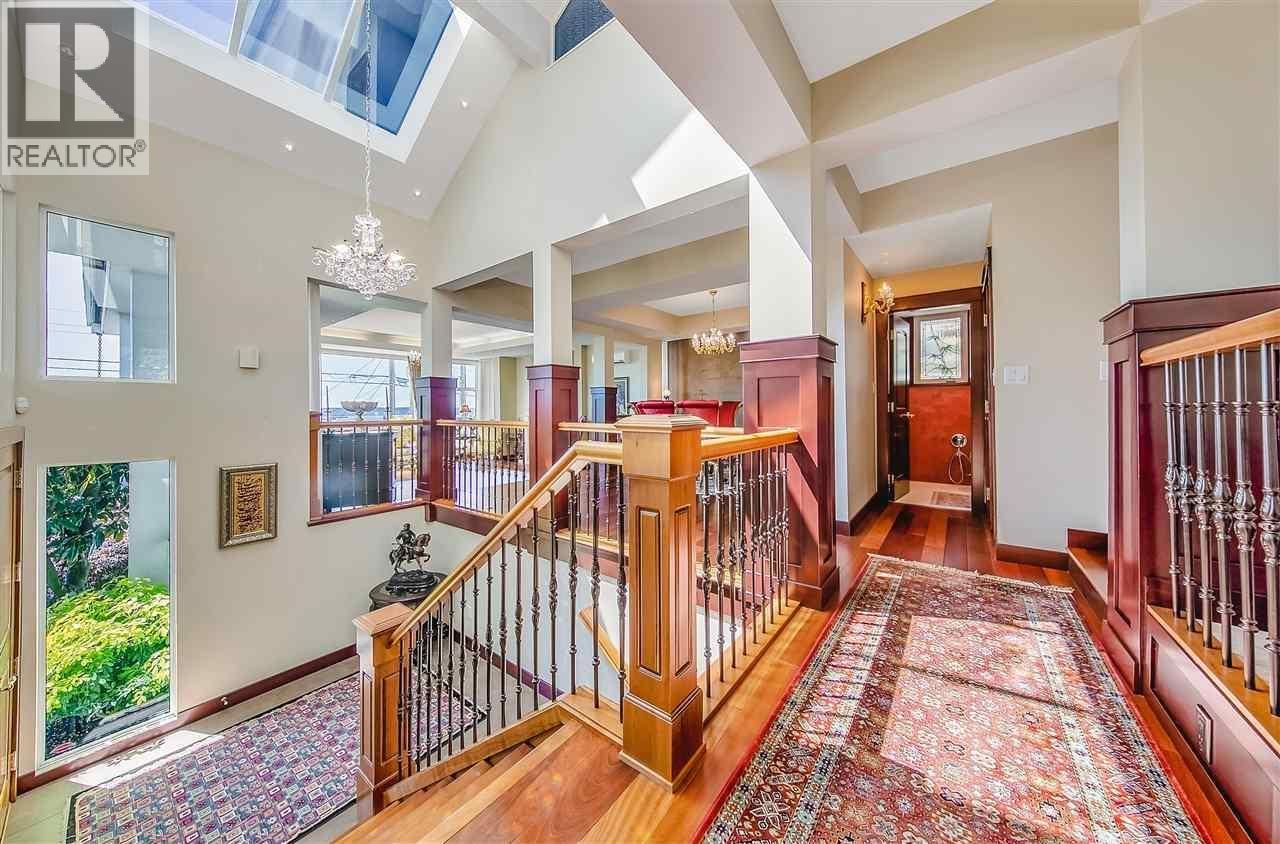 2273 MATHERS AVENUE, West Vancouver