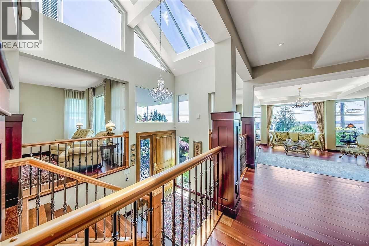 2273 MATHERS AVENUE, West Vancouver