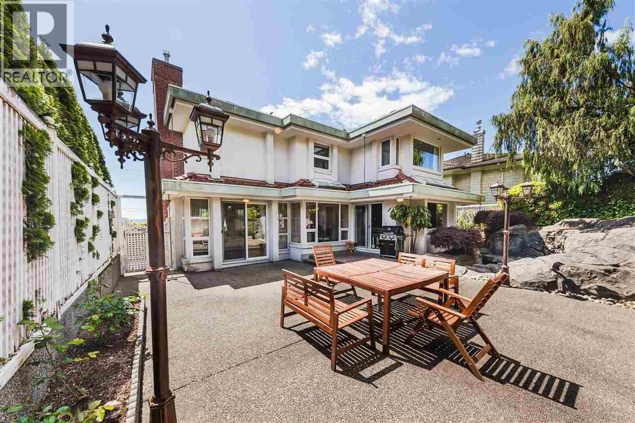 2273 MATHERS AVENUE, West Vancouver