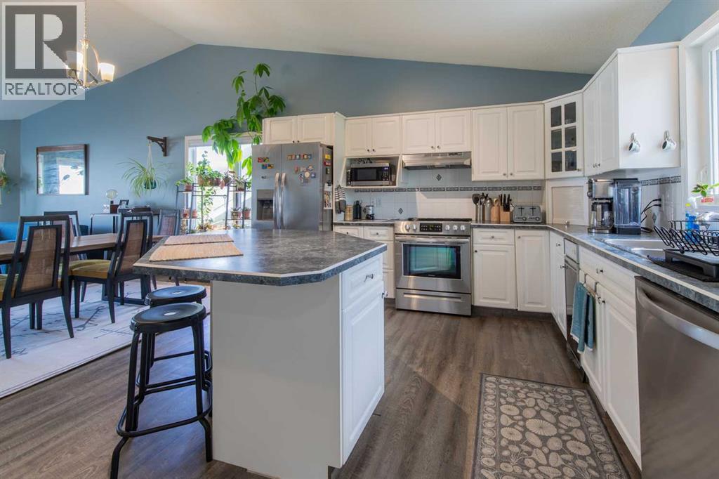 160 Heritage Boulevard W - 12