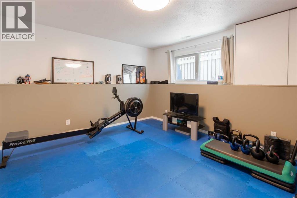 160 Heritage Boulevard W - 28