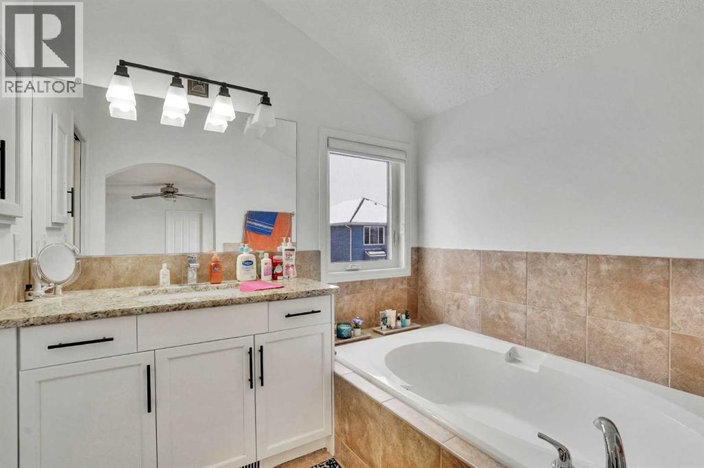 31 Skyview Shores Gardens NE - 20