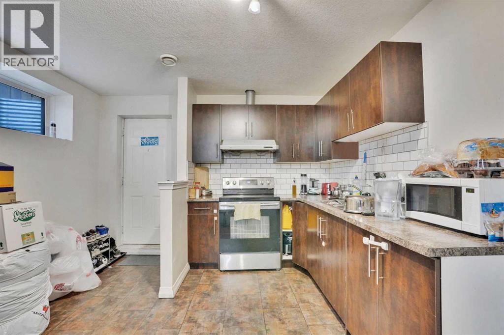 31 Skyview Shores Gardens NE - 29