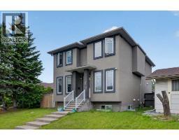 120 Castlegrove Road NE - photo 2