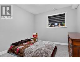120 Castlegrove Road NE - photo 37