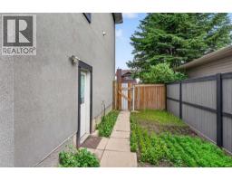 120 Castlegrove Road NE - photo 47