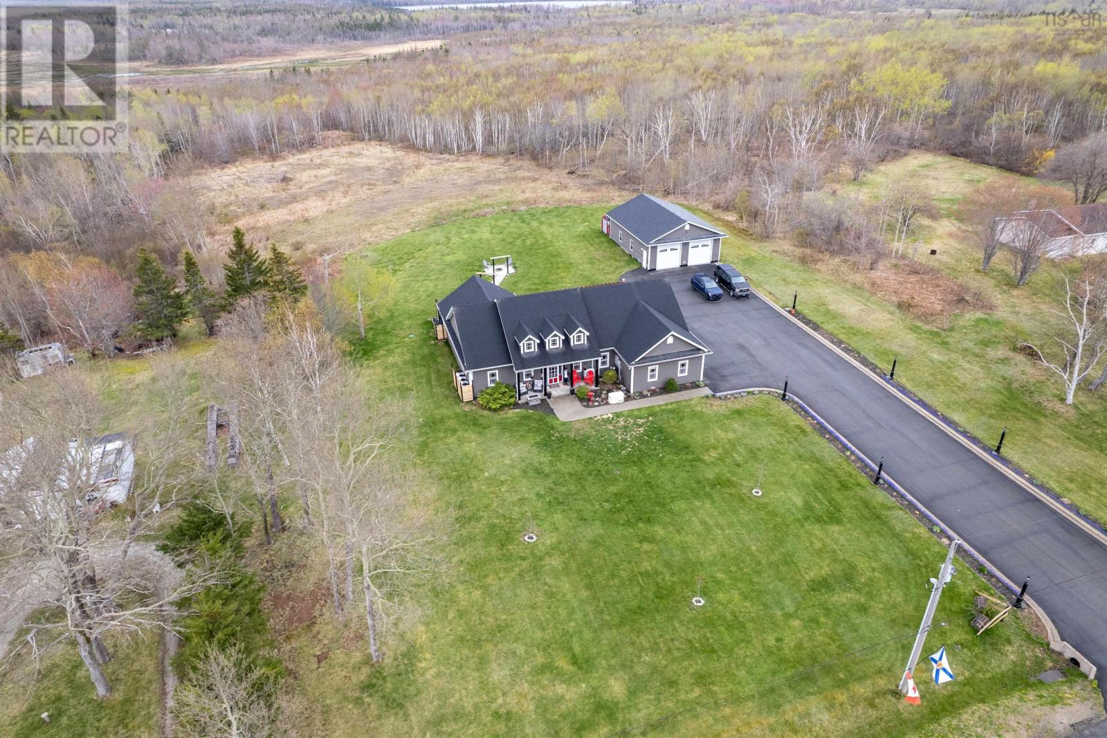 102 Kaneville Road - 10