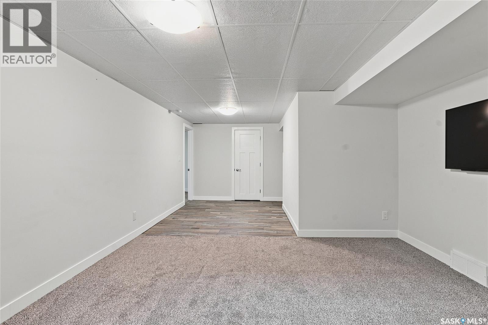 1206 Elevator ROAD - Image 23