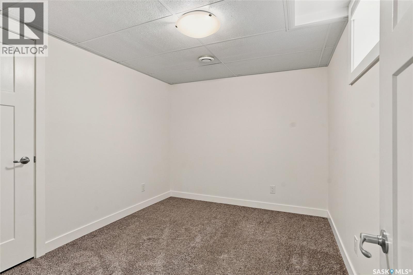 1206 Elevator ROAD - Image 28