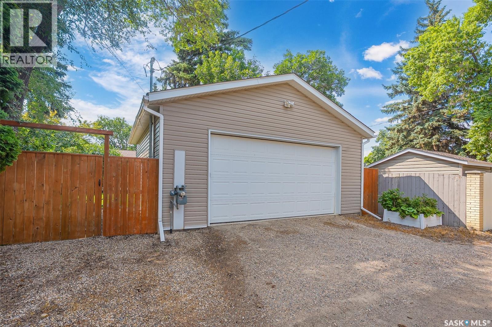 1206 Elevator ROAD - Image 40