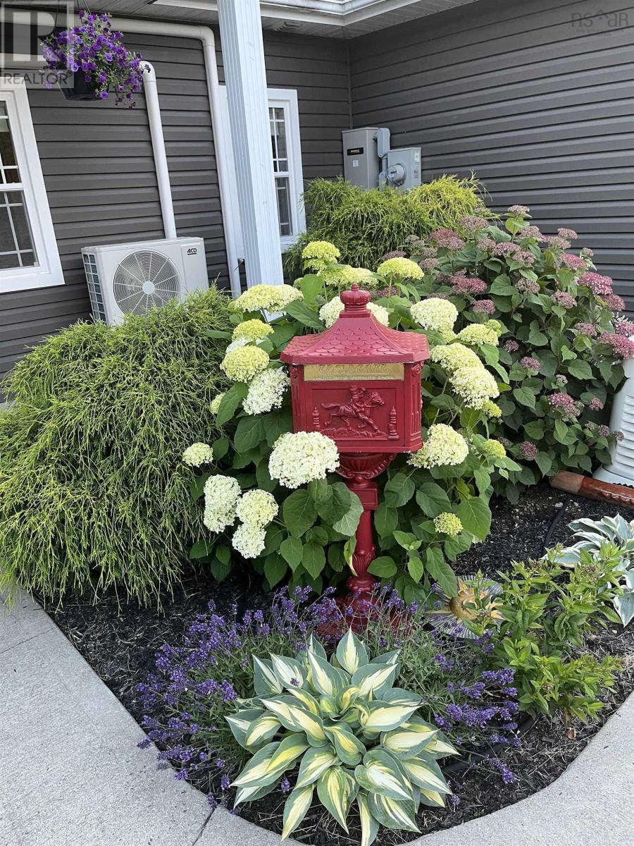 102 Kaneville Road - 48