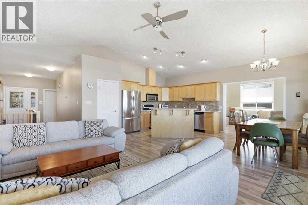 72 Beach Avenue - 10