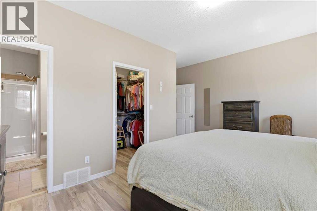 72 Beach Avenue - 17