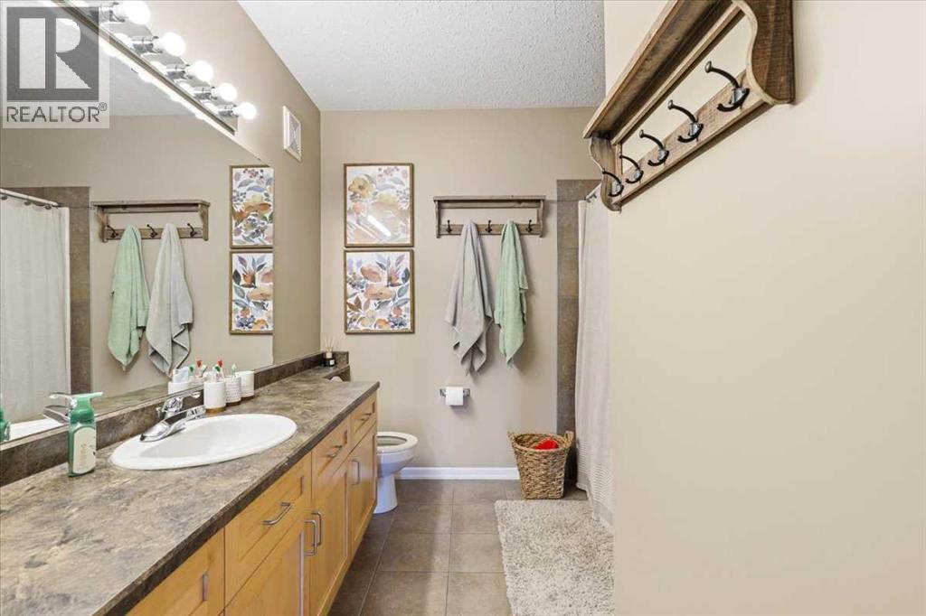 72 Beach Avenue - 28