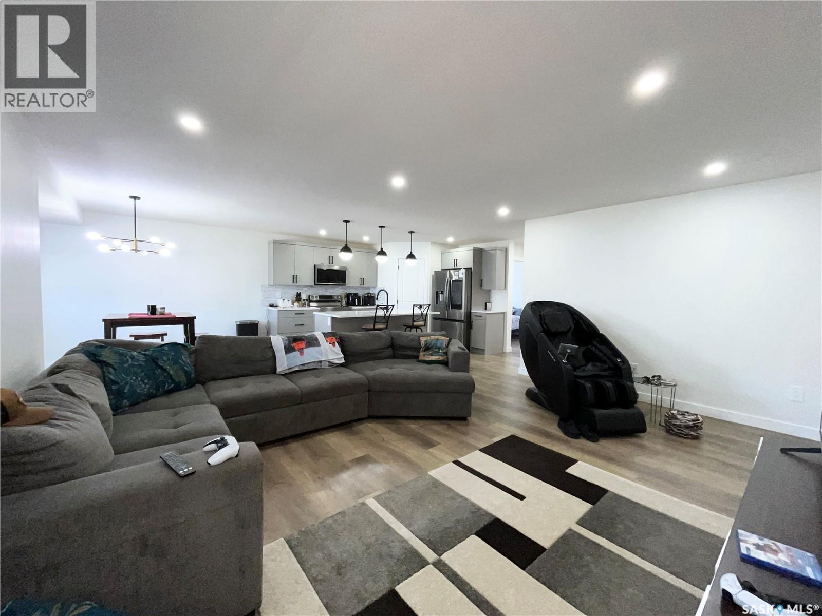 222 Nightingale ROAD - 9