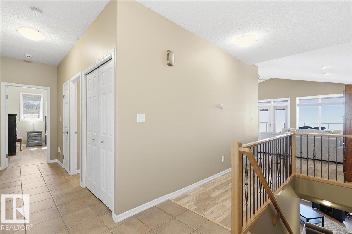72 Beach Ave - 4