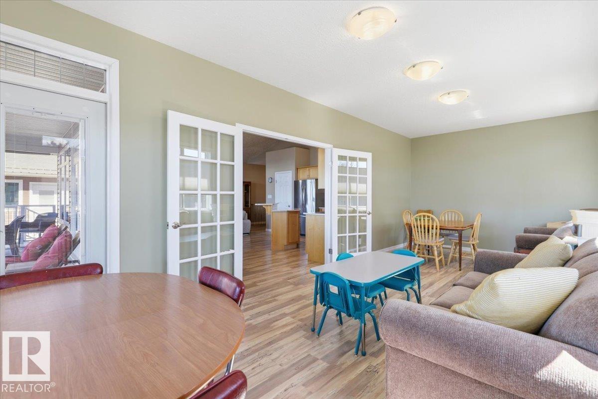 72 Beach Ave - 18