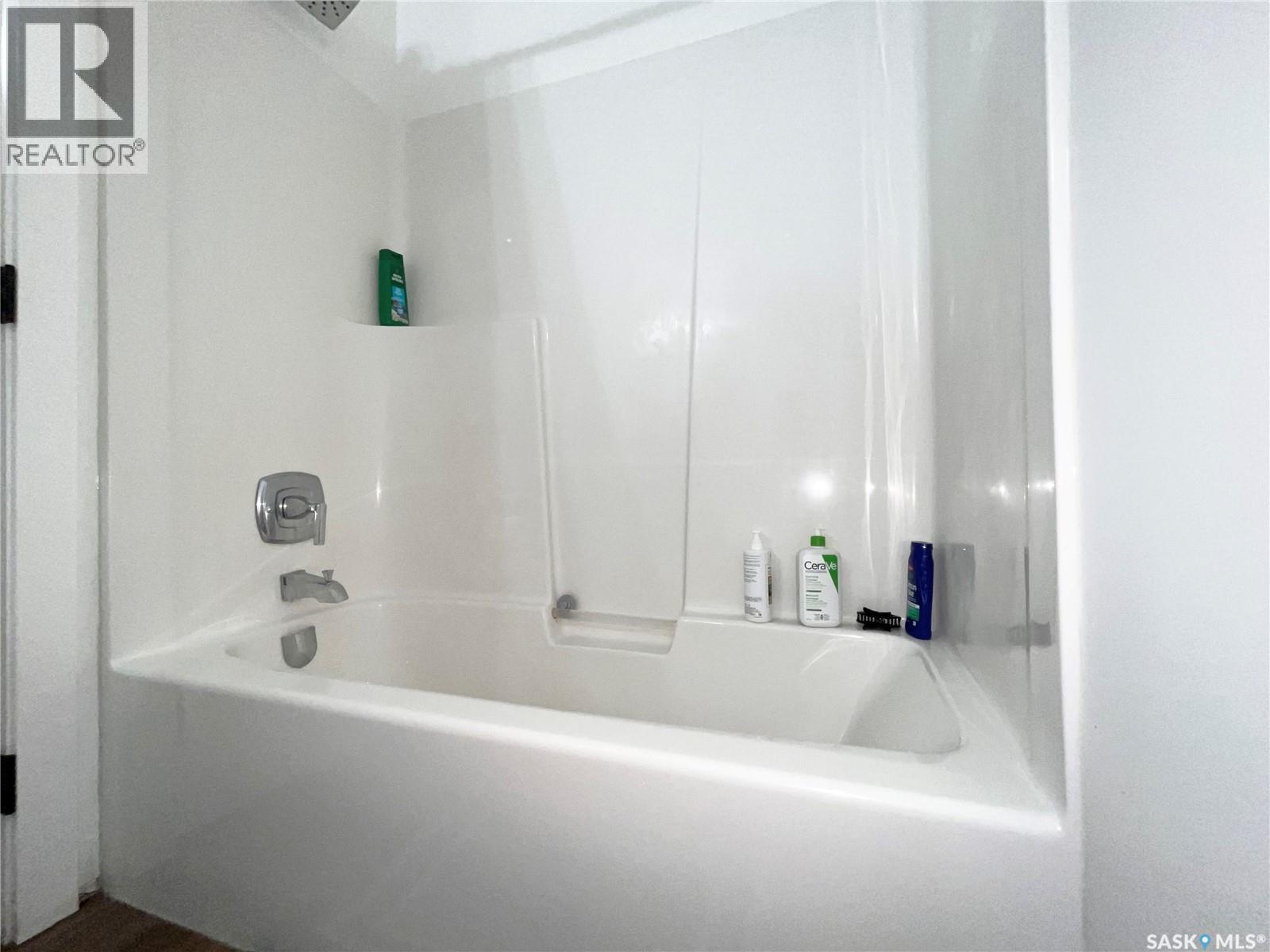222 Nightingale ROAD - 43
