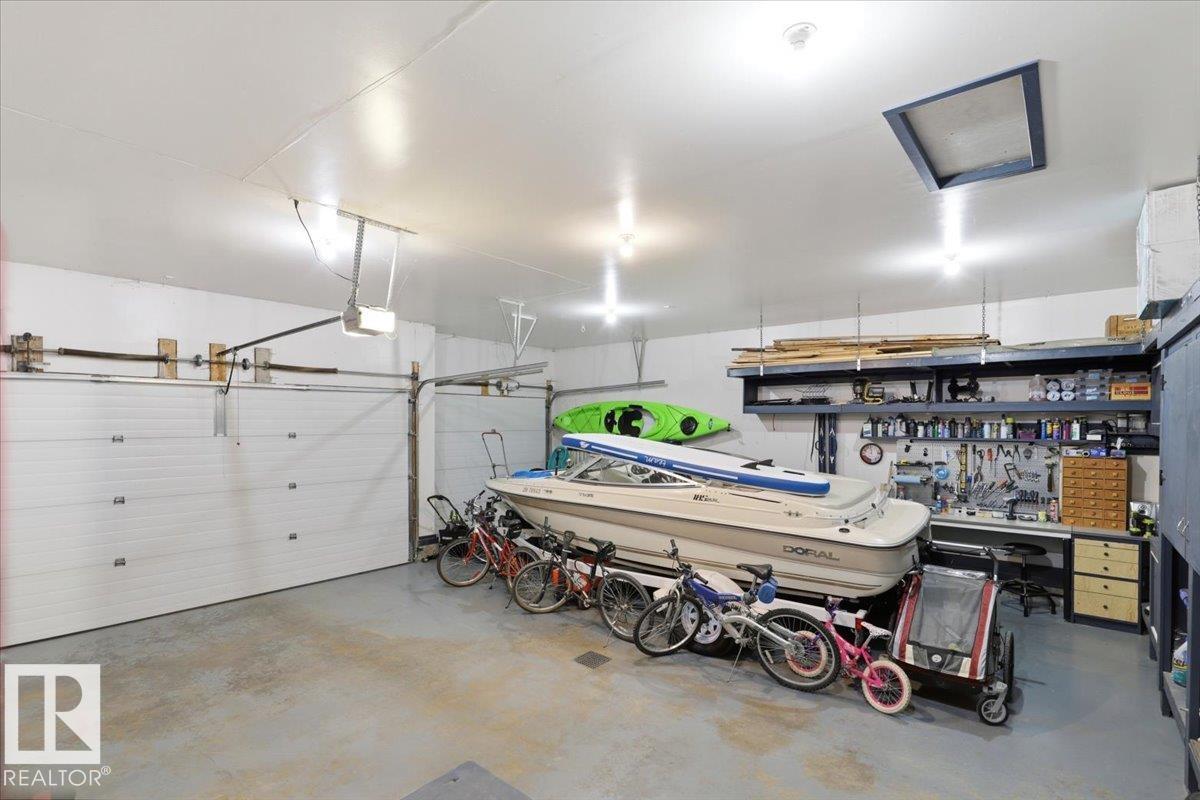 72 Beach Ave - 36