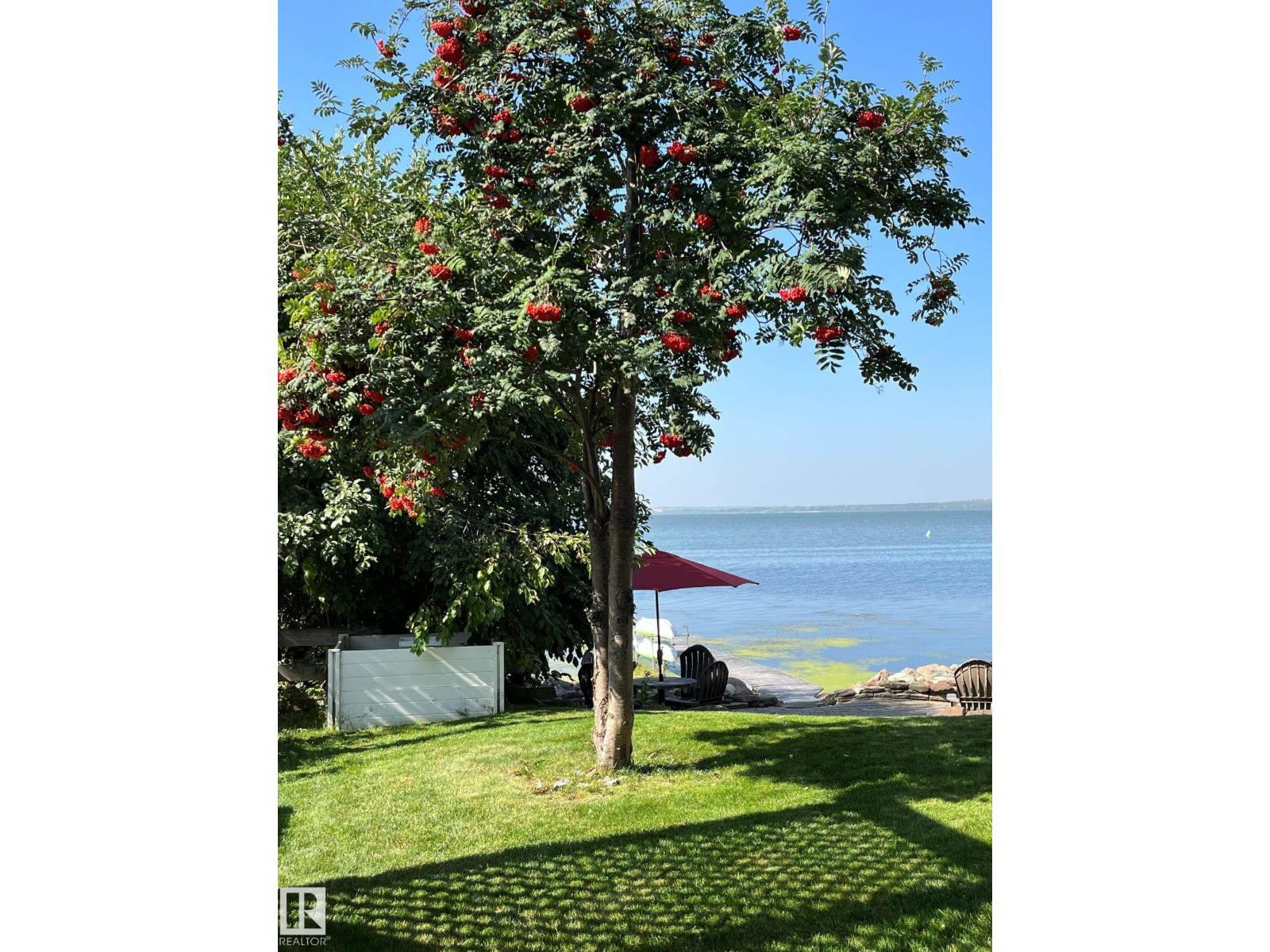 72 Beach Ave - 51