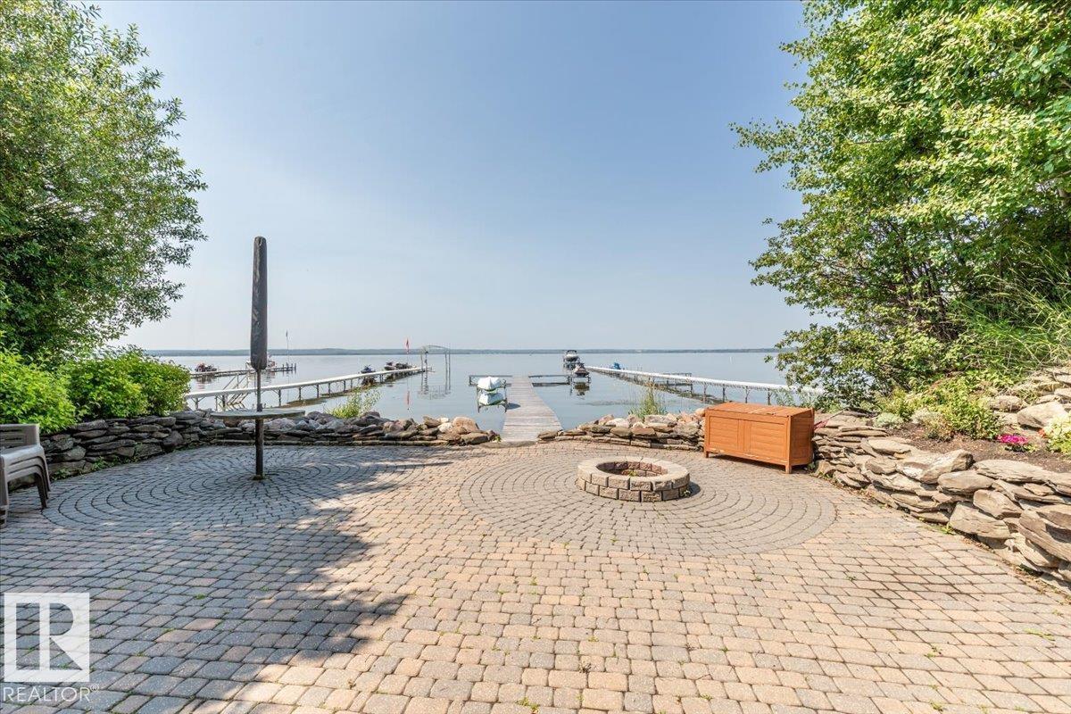 72 Beach Ave - 73