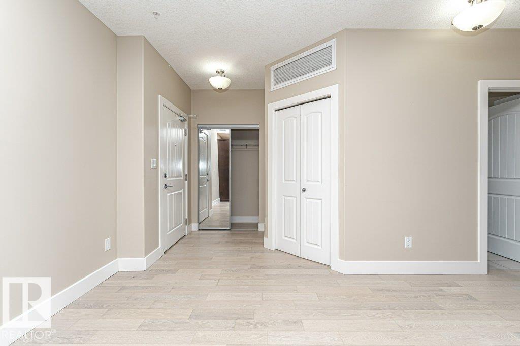 #256 6079 MAYNARD WY NW - 7