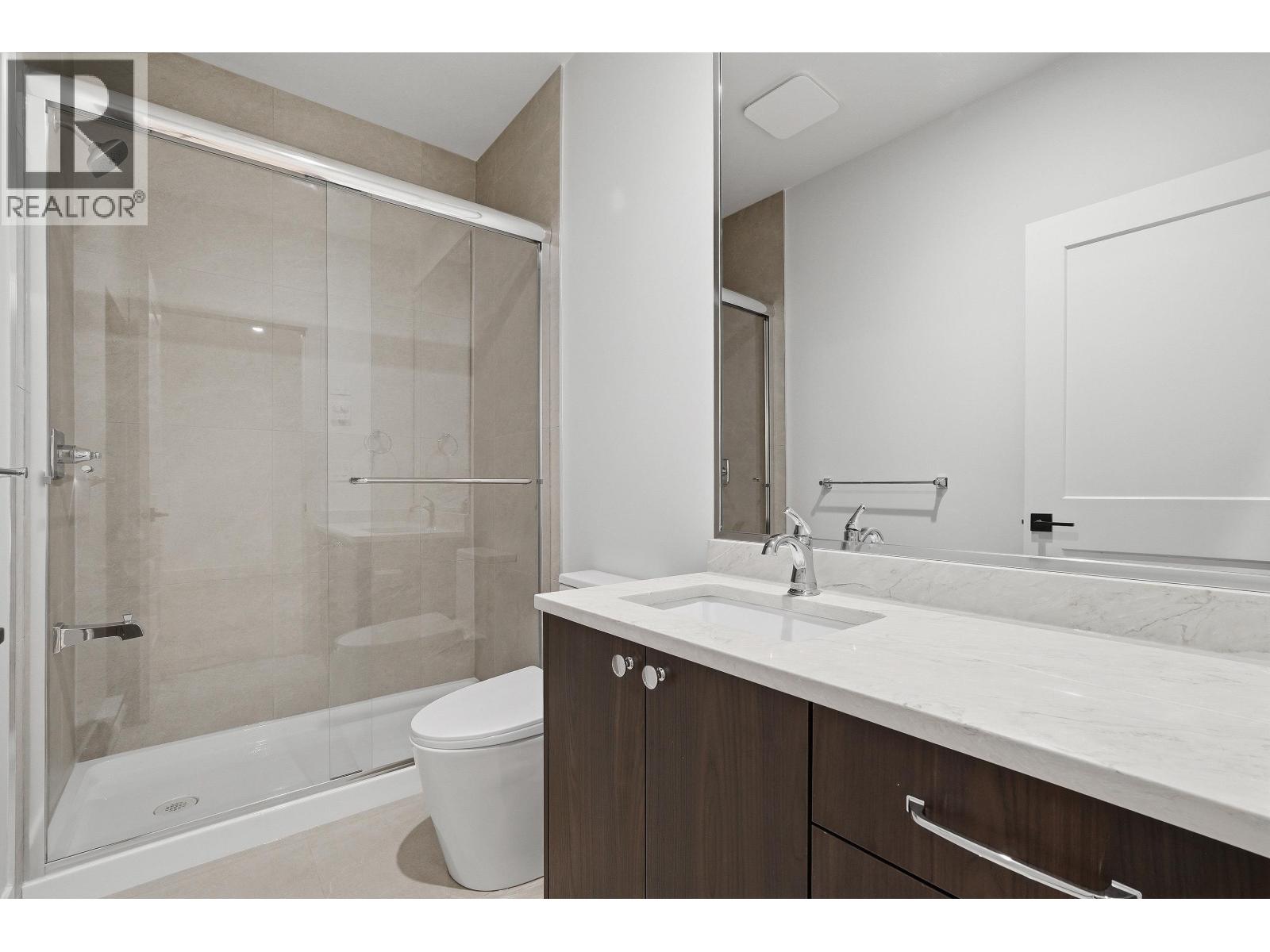 5 Bed, 6 Bath House for Sale in Delta – 5241 CAMBRIDGE COURT, Delta – MLS# R3147237 - Image 22