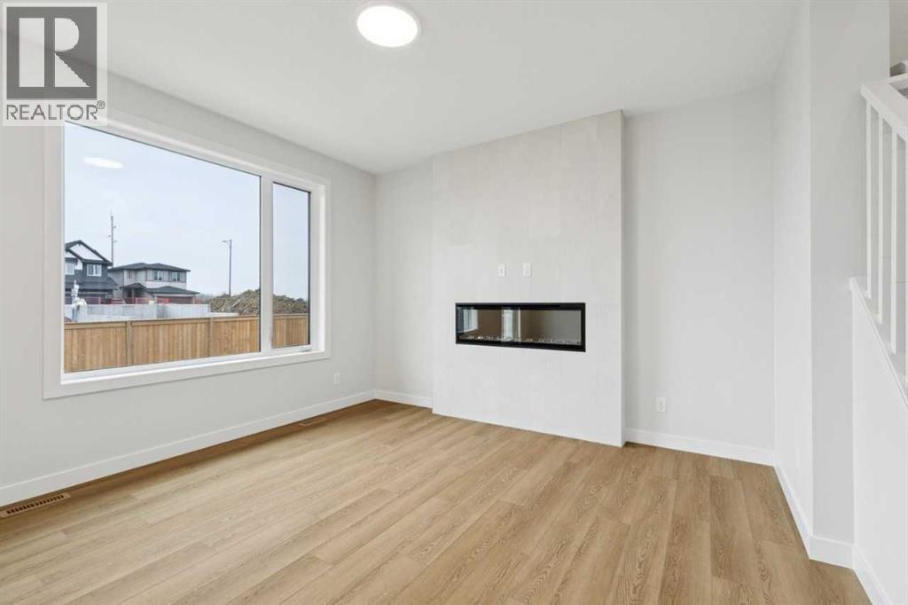 85 Southborough Square - 10