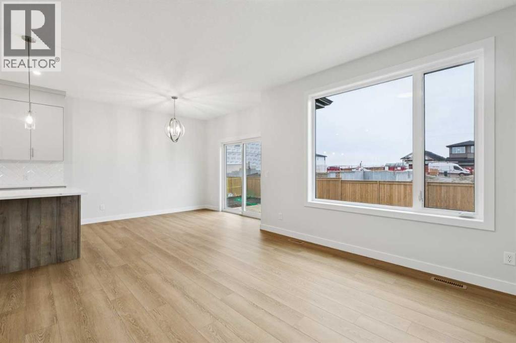 85 Southborough Square - 13