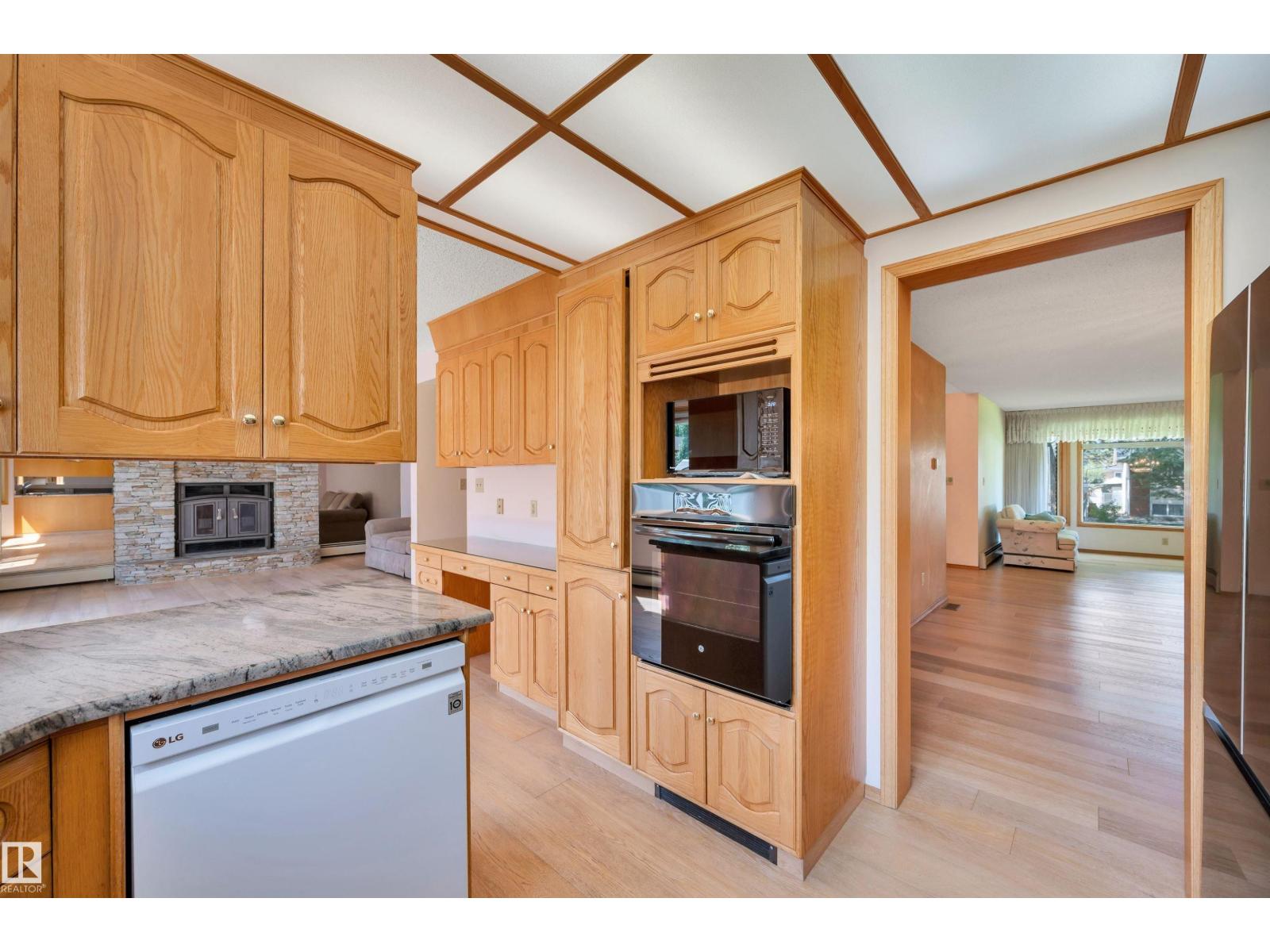 10155 74 ST NW - 15