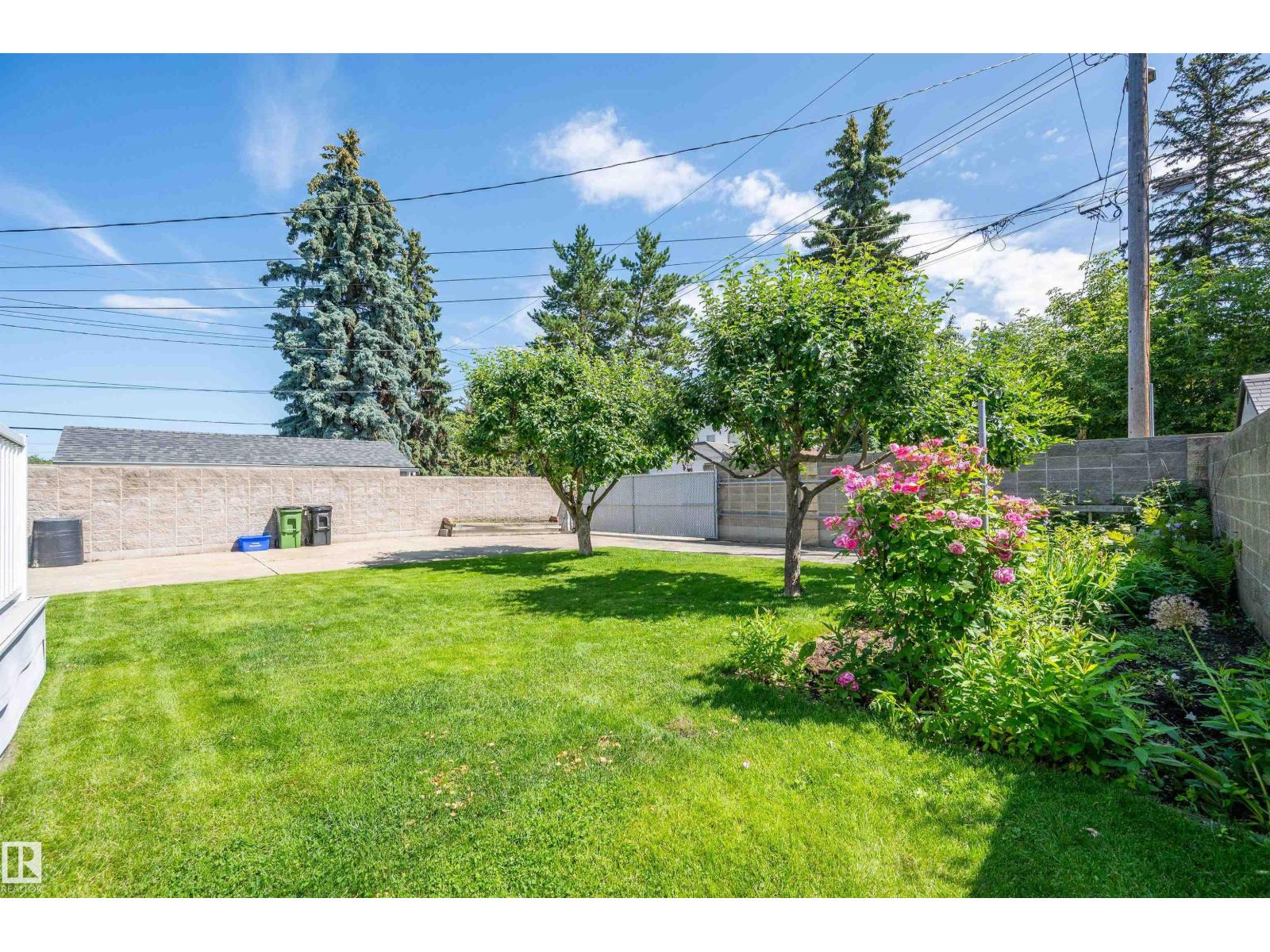 10155 74 ST NW - 56