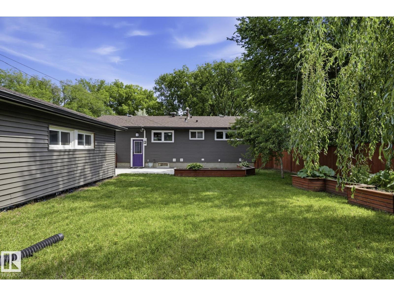 28 SUNNYSIDE CR - Image 35