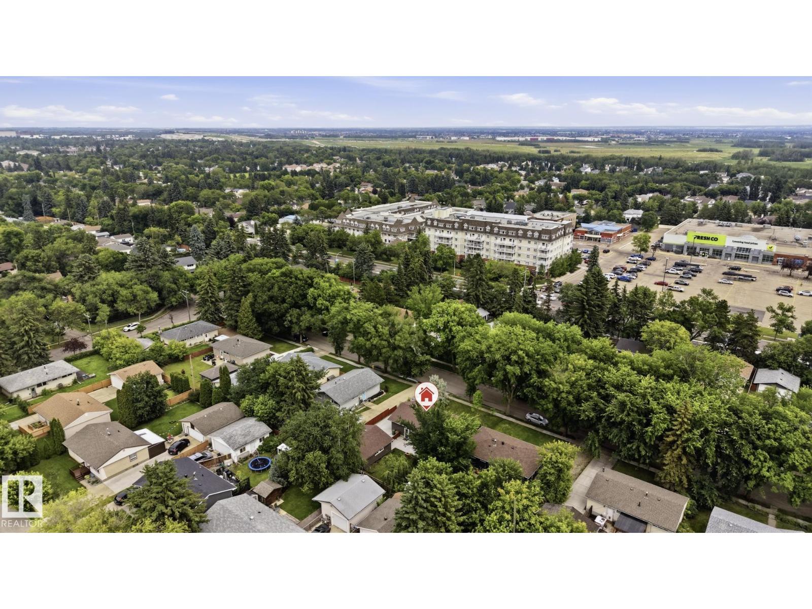 28 SUNNYSIDE CR - 45