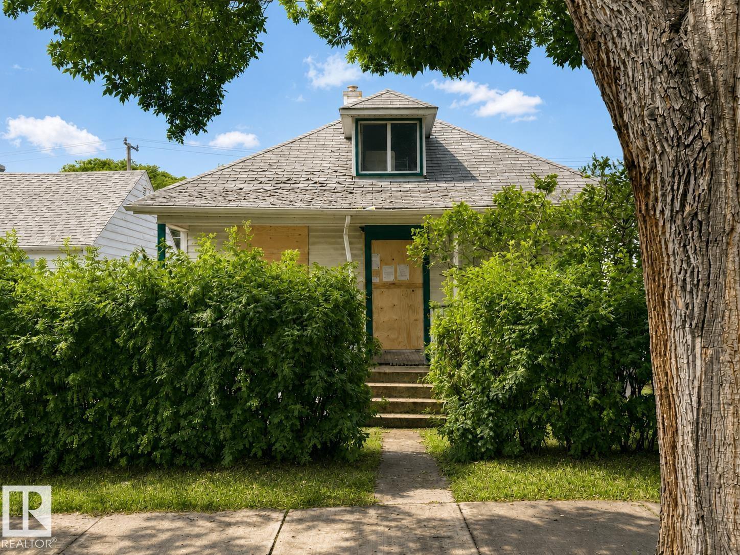 11916 95A ST NW - 1