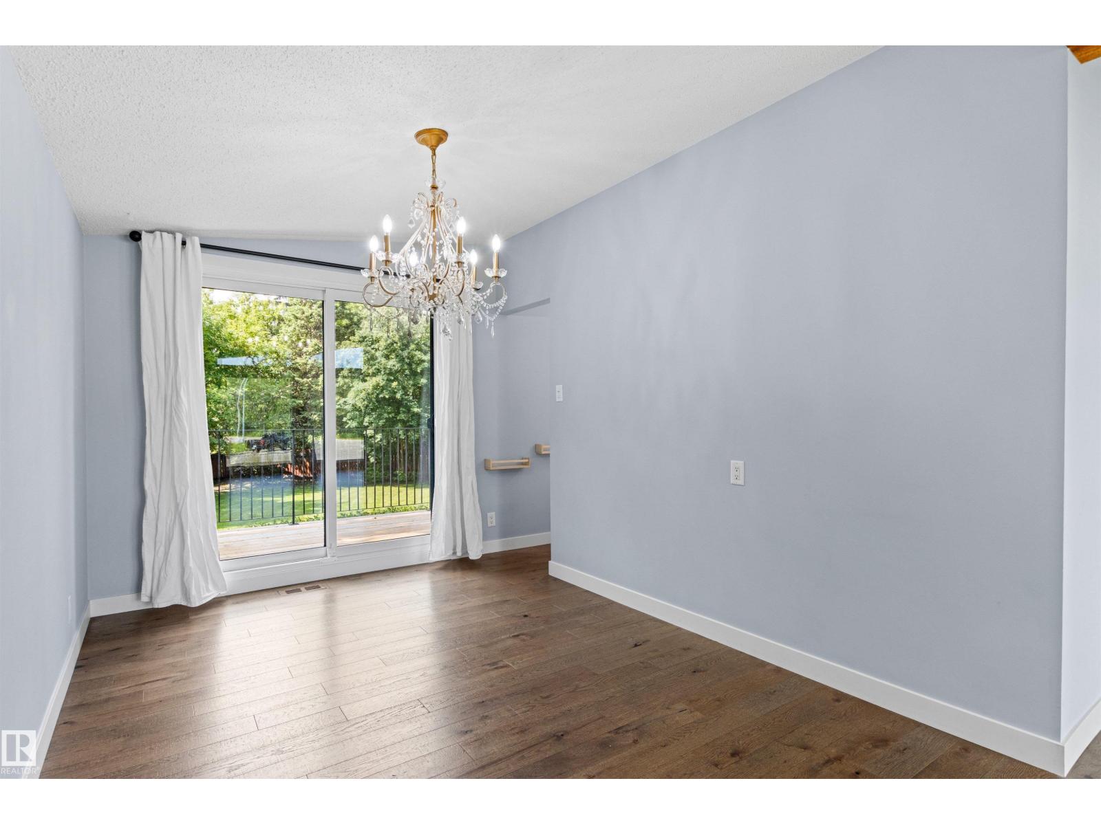 11427 35 AV NW - 14