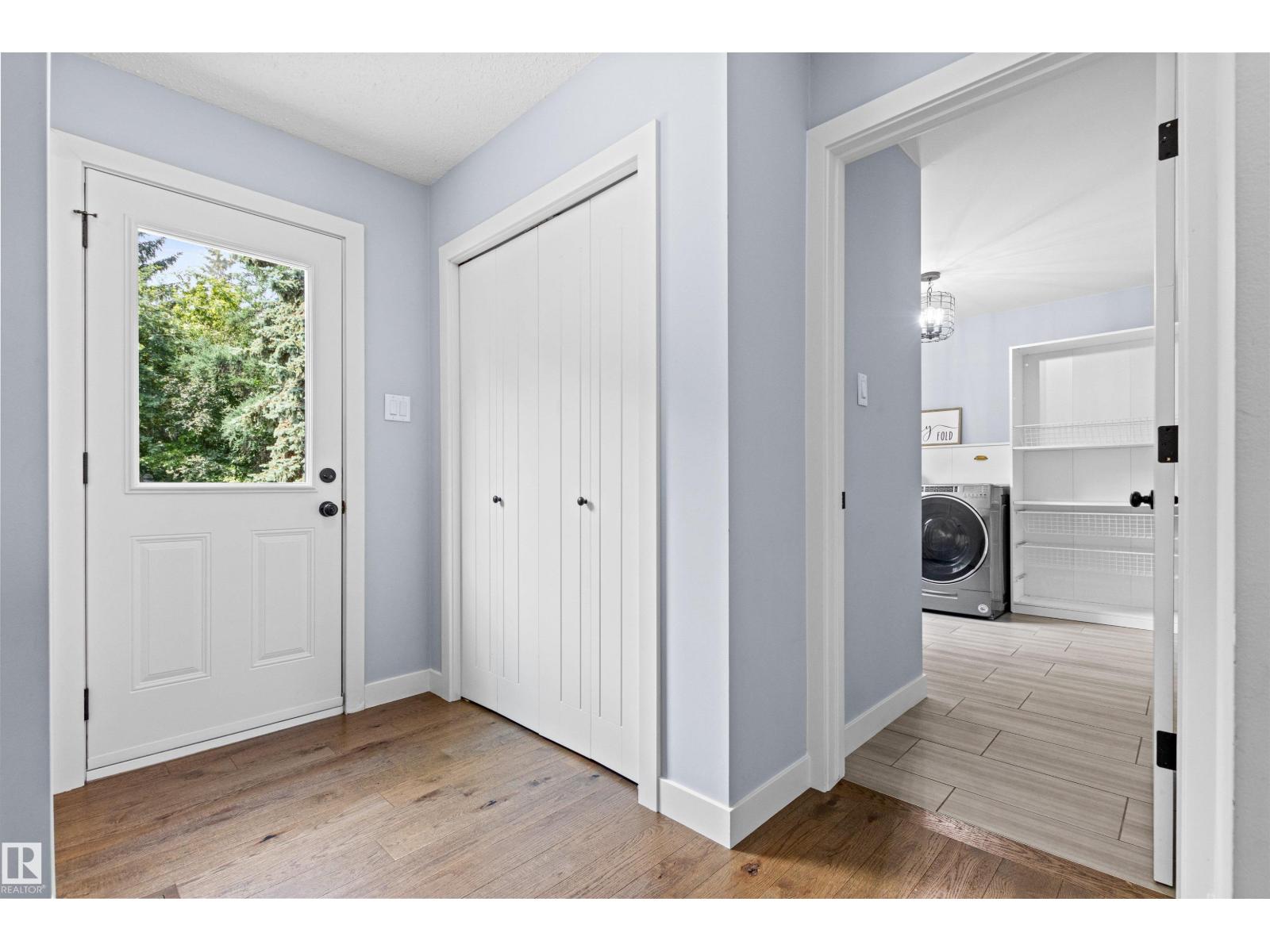 11427 35 AV NW - 26