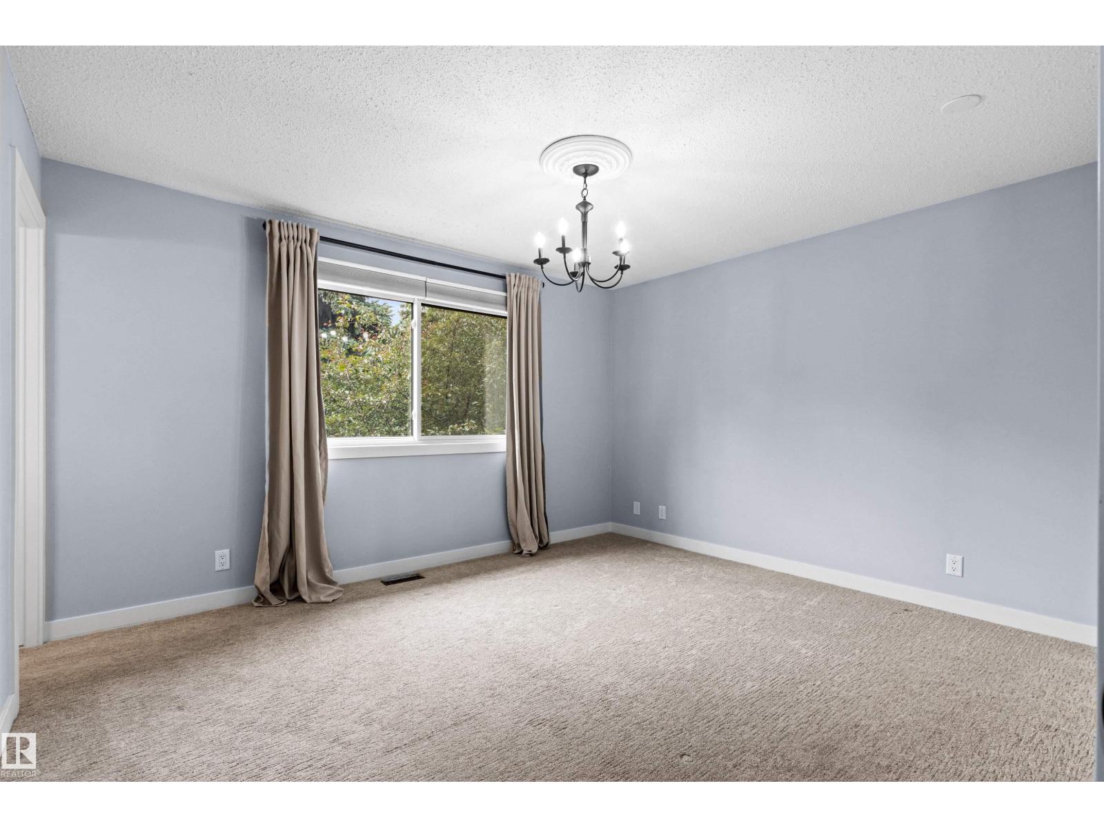 11427 35 AV NW - 32