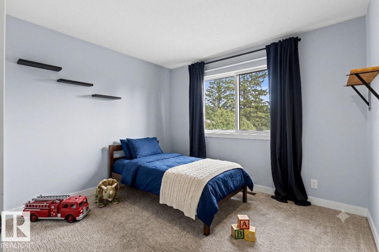 11427 35 AV NW - 40