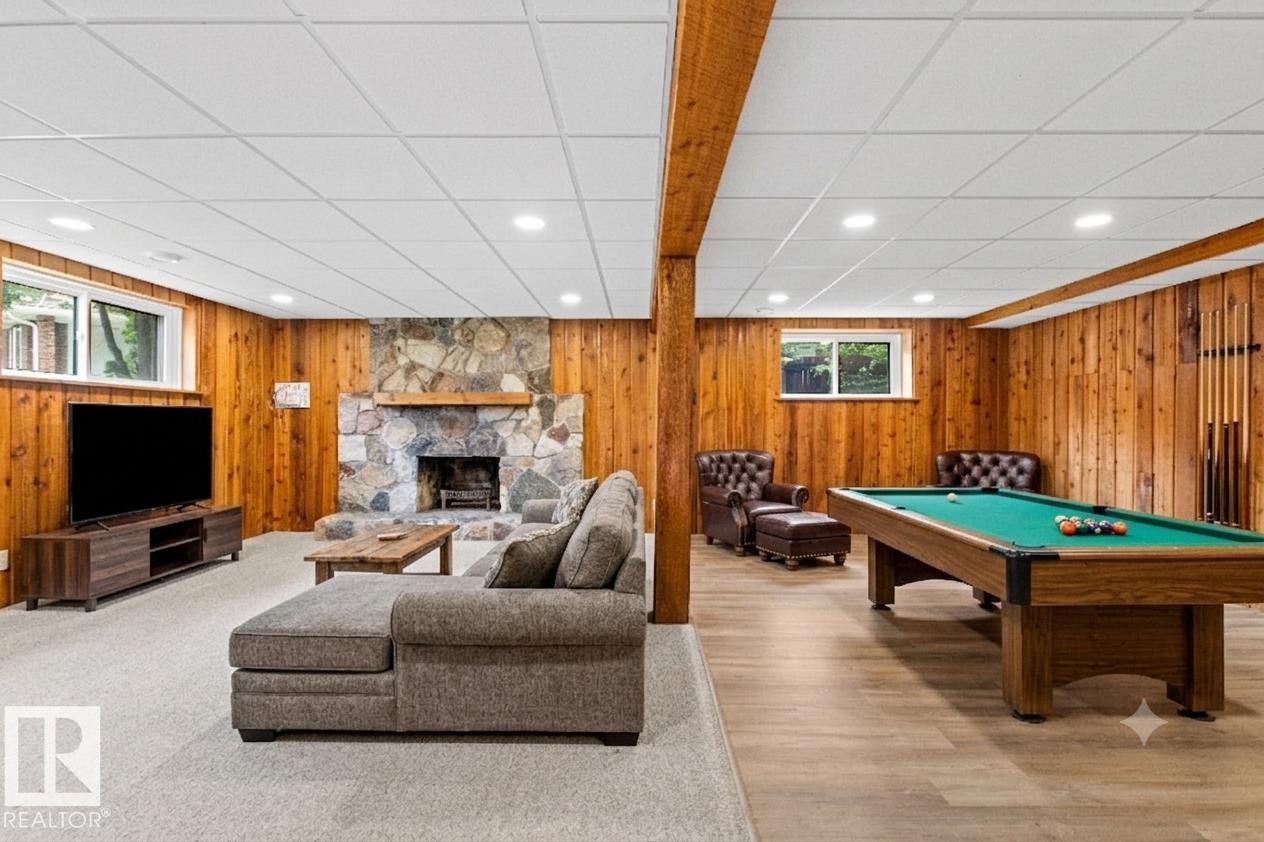 11427 35 AV NW - 44