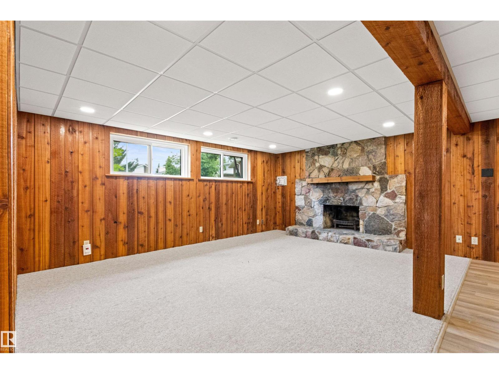 11427 35 AV NW - 46