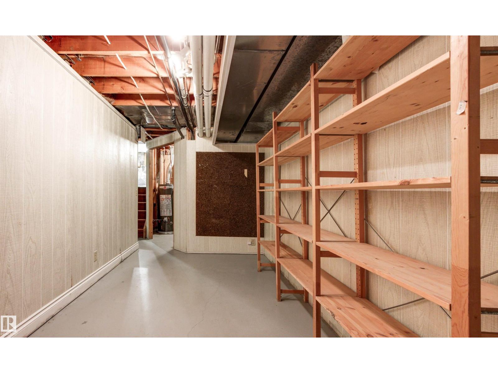 11427 35 AV NW - 54