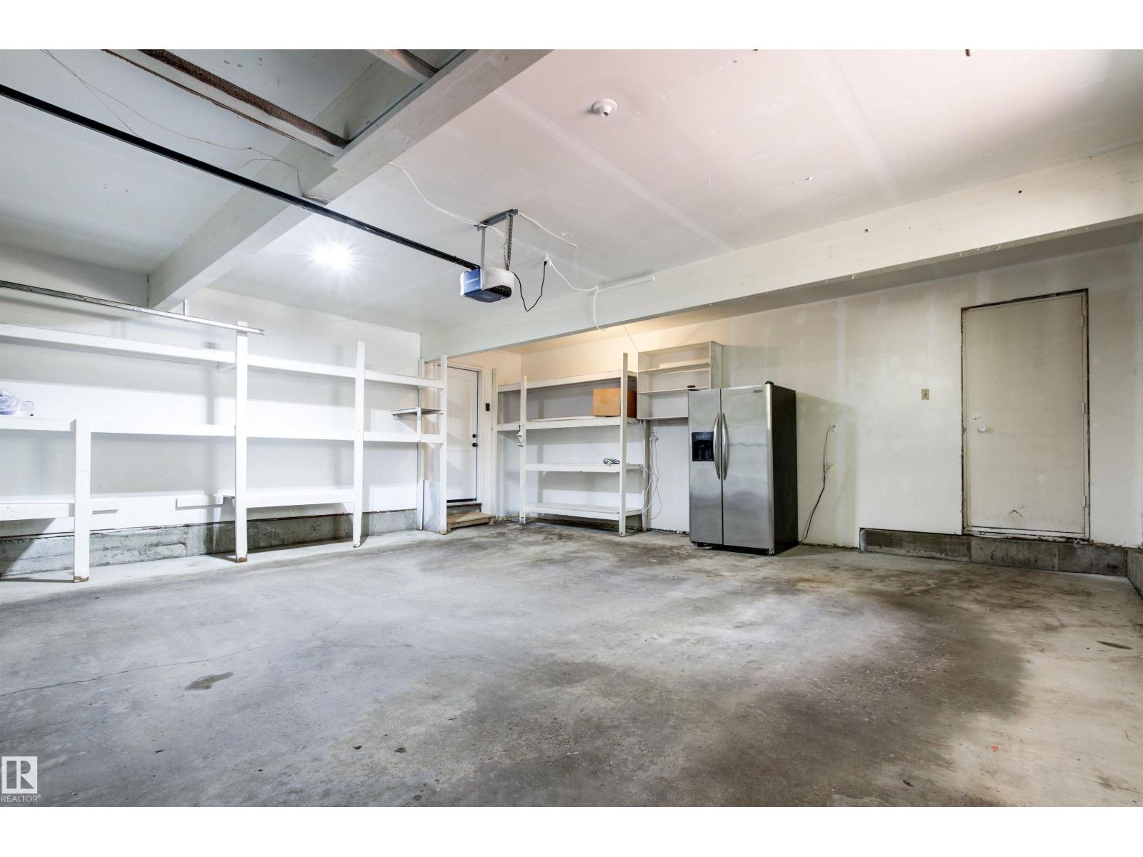 11427 35 AV NW - 56