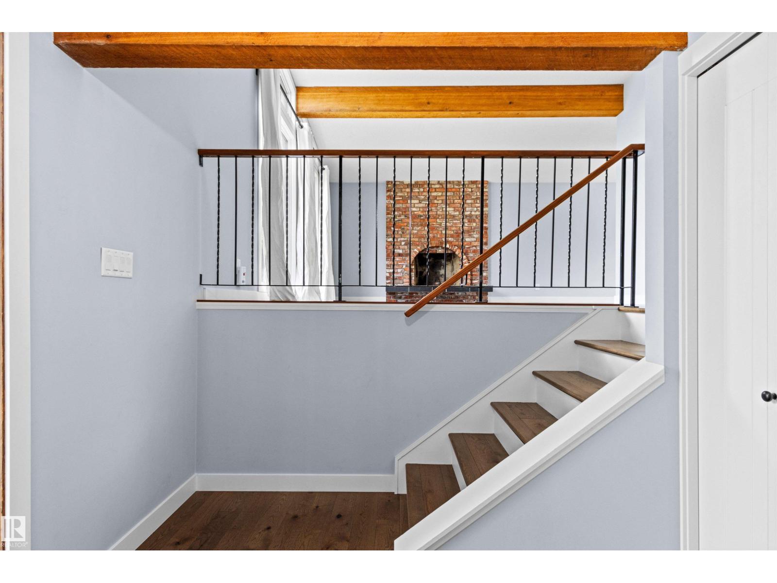 11427 35 AV NW - 6