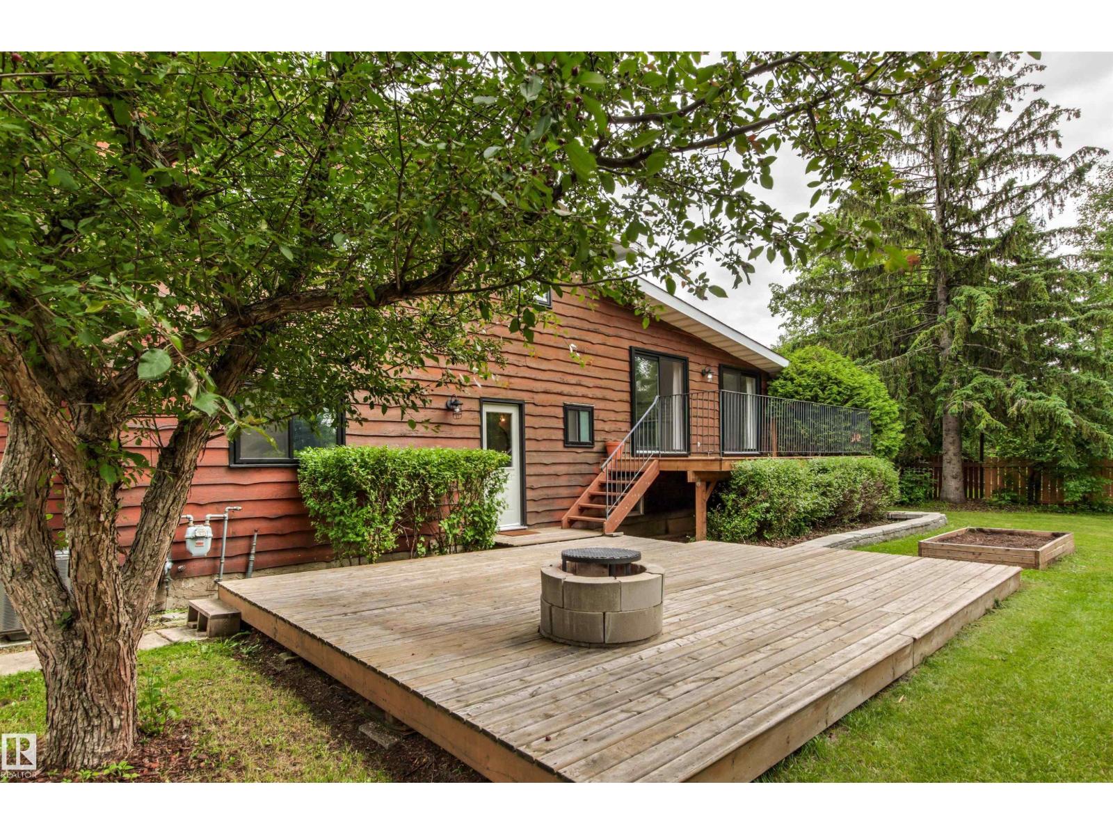 11427 35 AV NW - 65