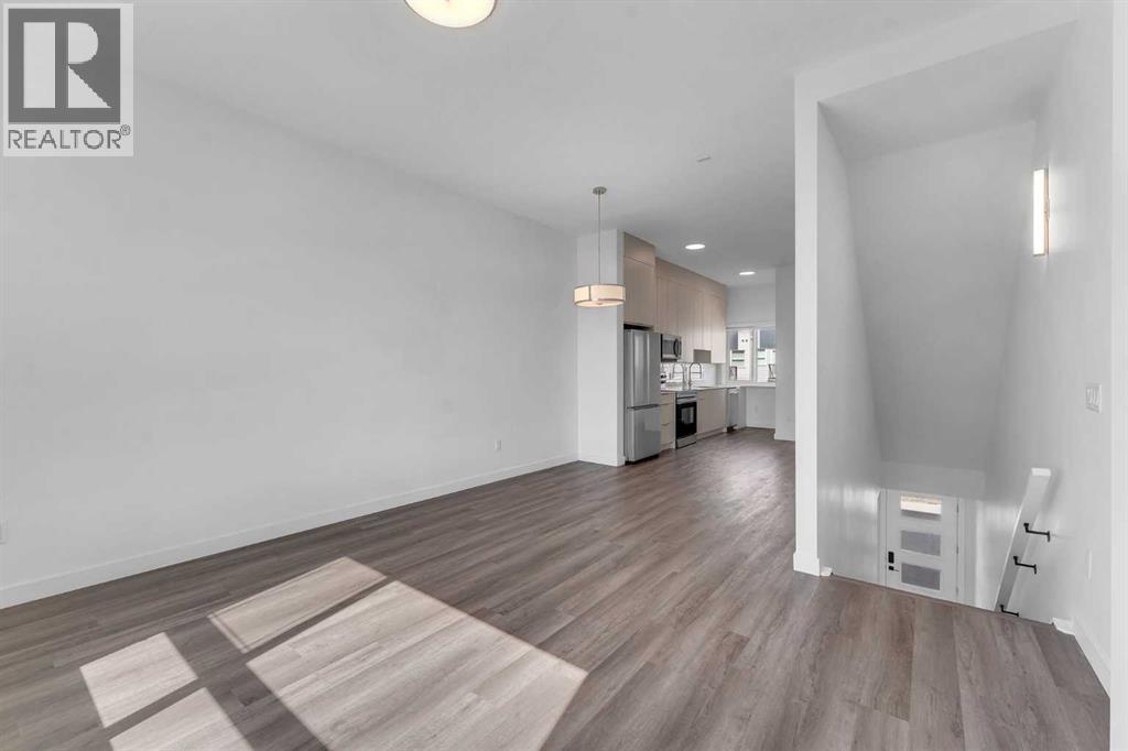 #208 101 Panatella Square NW - 6